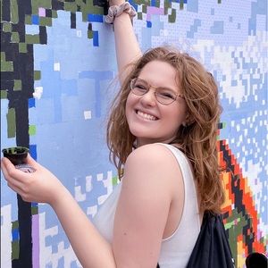 Meet your Posher, Emma